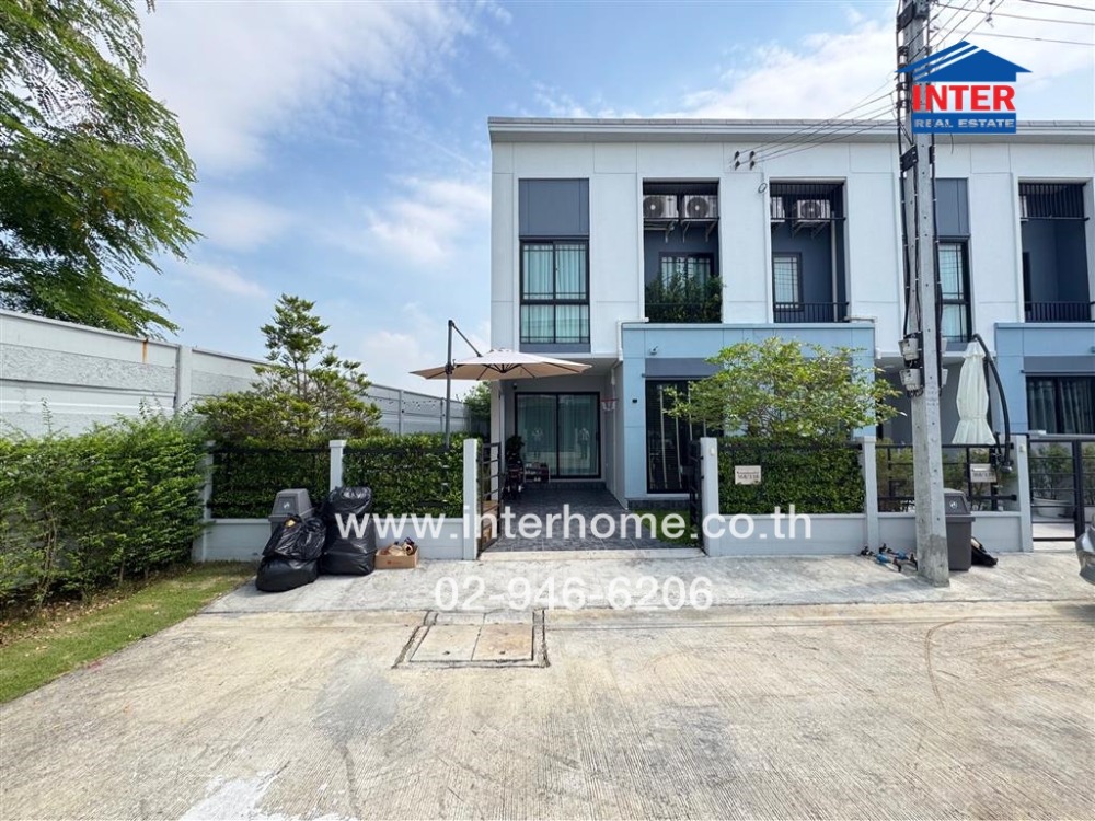 For SaleTownhomePathum Thani,Rangsit, Thammasat : 2-storey townhouse, 25.1 sq.w., Pleno Village, Rangsit, Krung Siam St. Carlos Hospital intersection, Rangsit-Pathumani Road, Mueang Pathum Thani, Pathum Thani