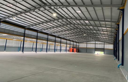 For RentWarehouseSamut Prakan,Samrong : Warehouse for rent, Theparak 82, Samut Prakan, orange area, near the southern ring road, expressway, BTS Samrong, Bang Phli, Pak Nam, Srinakarin, Bang Na, Sukhumvit