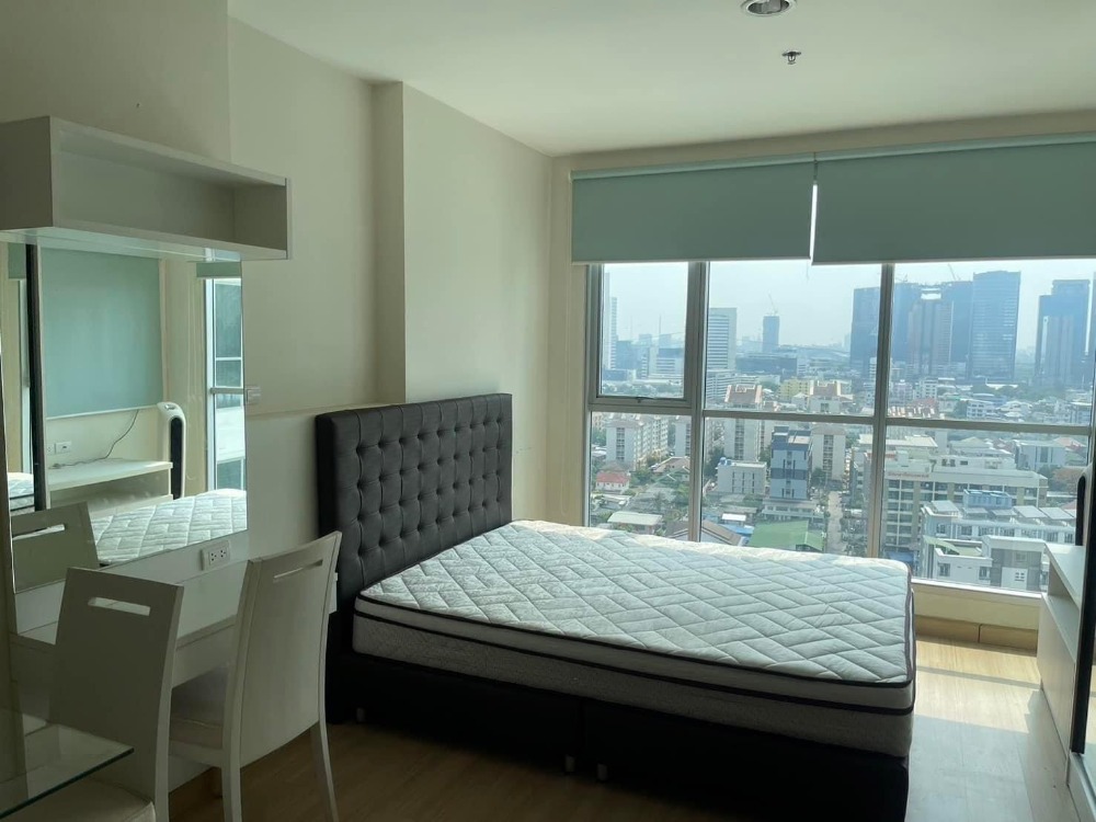 ขายคอนโดลาดพร้าว เซ็นทรัลลาดพร้าว : Life @ Ladprao 18 / 1 Bedroom (FOR SALE), ไลฟ์ แอท ลาดพร้าว 18 / 1 ห้องนอน (ขาย) LIL262