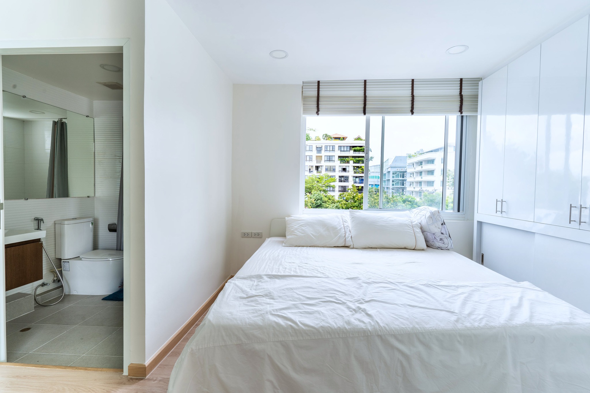 For RentCondoSukhumvit, Asoke, Thonglor : ST12965 - 39 Suites :  39 สวีท - BTS Promphong