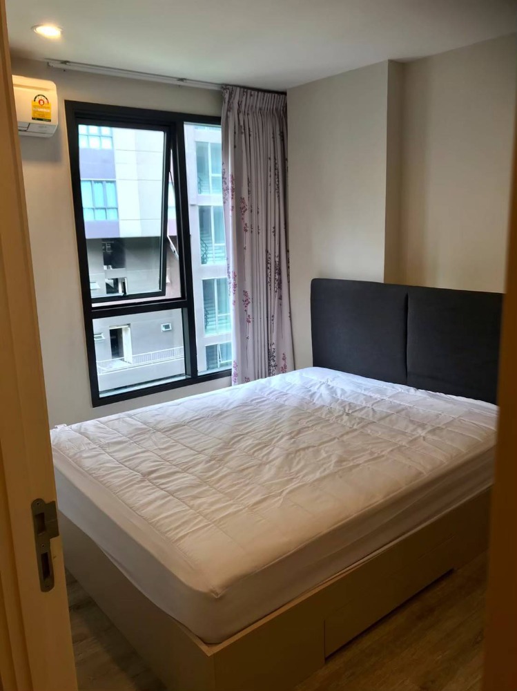 ให้เช่าคอนโดอารีย์ อนุสาวรีย์ : Rent Centric Ari Station 1 bedroom 1 bathroom 32 Sqm. ห้องสวย เฟอร์นิเจอร์ครบ ใกล้BTS อารีย์ ติดต่อเข้ามาได้เลย