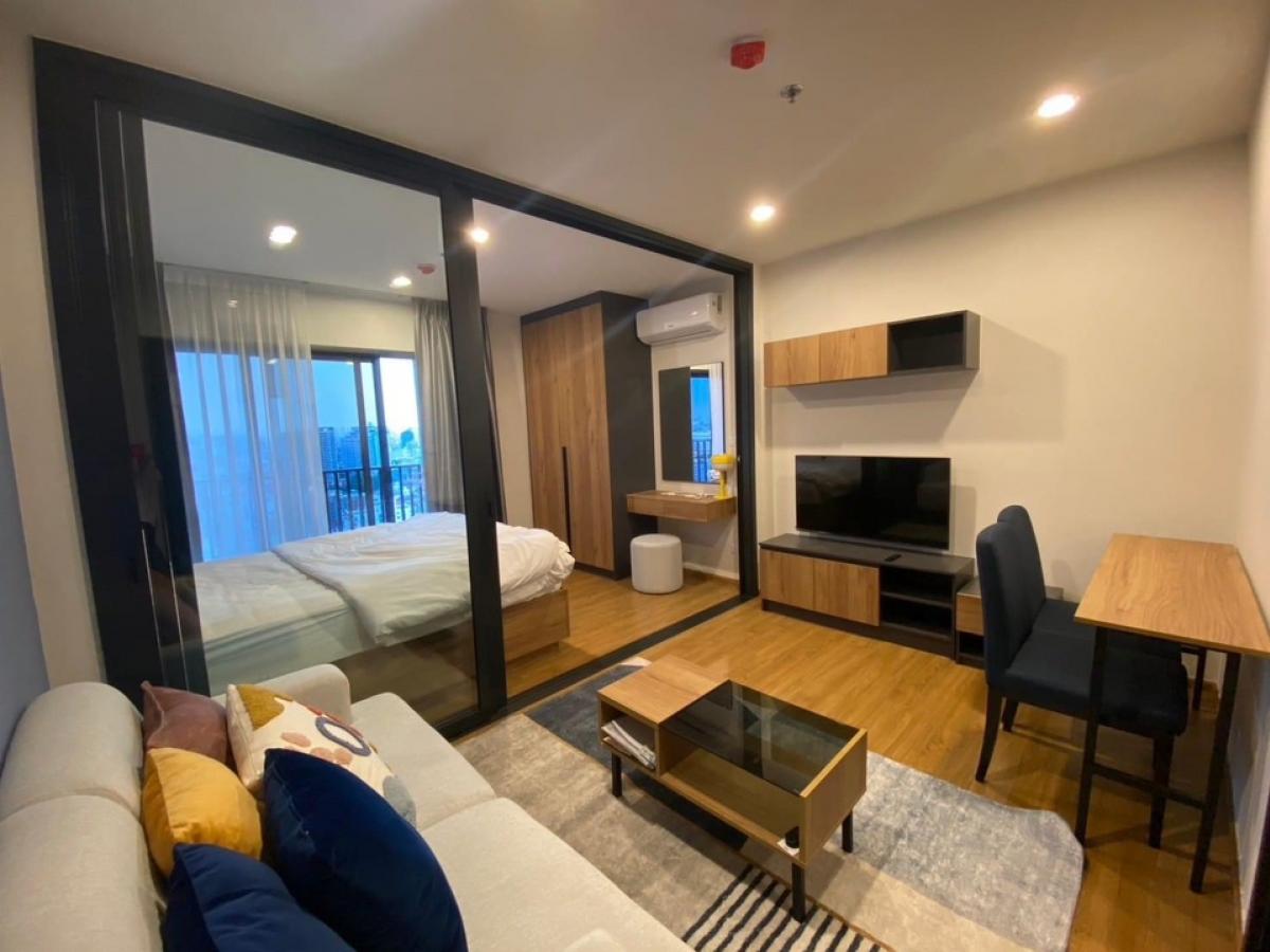 For RentCondoLadprao, Central Ladprao : 🌎Large room, newest, shady project, central location 🌲The Line Vibe 1 Bed 1 Bath 34 sq m. Interested, call 099-263-6615 or 085-554-9989