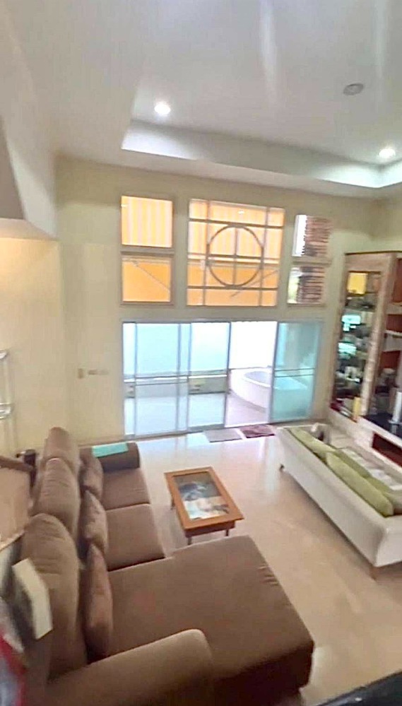 For RentHouseBangna, Bearing, Lasalle : For Rent: 2-Story Detached House in Lakewood Village – Prime location on Bangna-Trad Road, serene atmosphere, and lakeview.