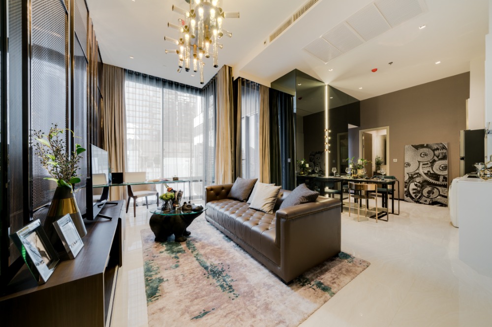 For SaleCondoSilom, Saladaeng, Bangrak : For sale, 2 bedrooms, 74.97 sq.m. Ashton Silom