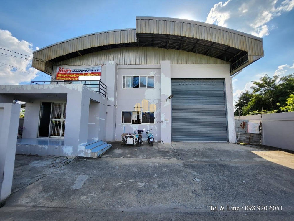 For RentWarehouseNonthaburi, Bang Yai, Bangbuathong : Warehouse/office for rent, Lahan Subdistrict, Bang Bua Thong District, Nonthaburi, area 500 sq m.