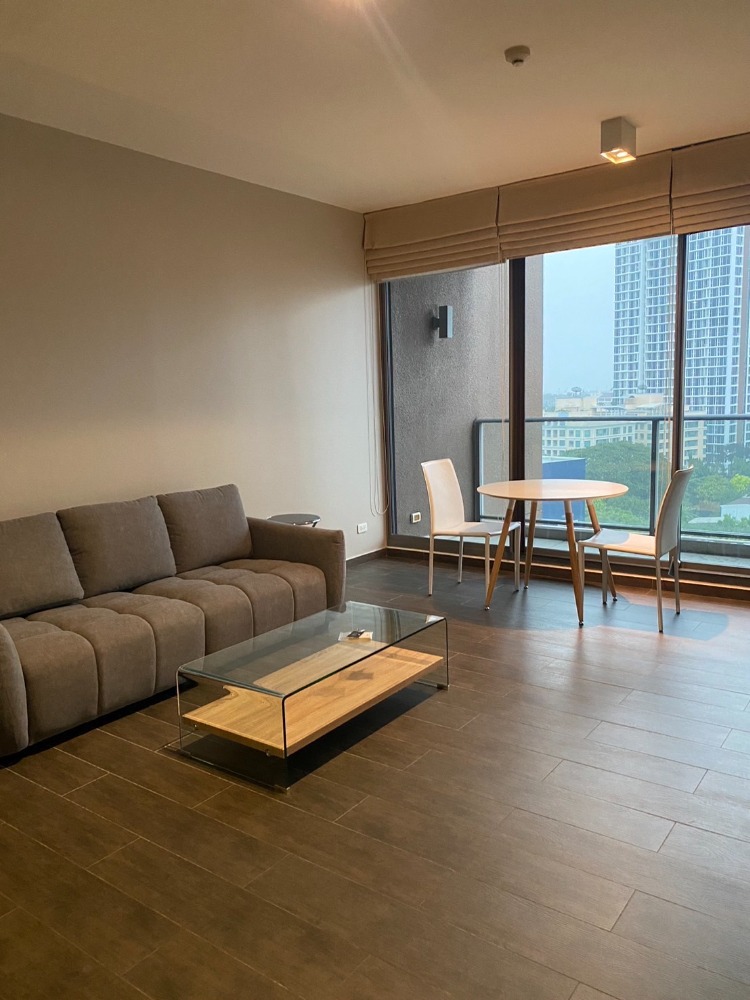 For RentCondoSukhumvit, Asoke, Thonglor : For rent: The Lofts Ekkamai, fully furnished, 2 bedrooms, 2 bathrooms!