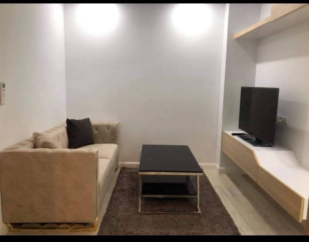 For RentCondoPhutthamonthon, Salaya : Newly renovated room, ready to move in, V Condo Salaya