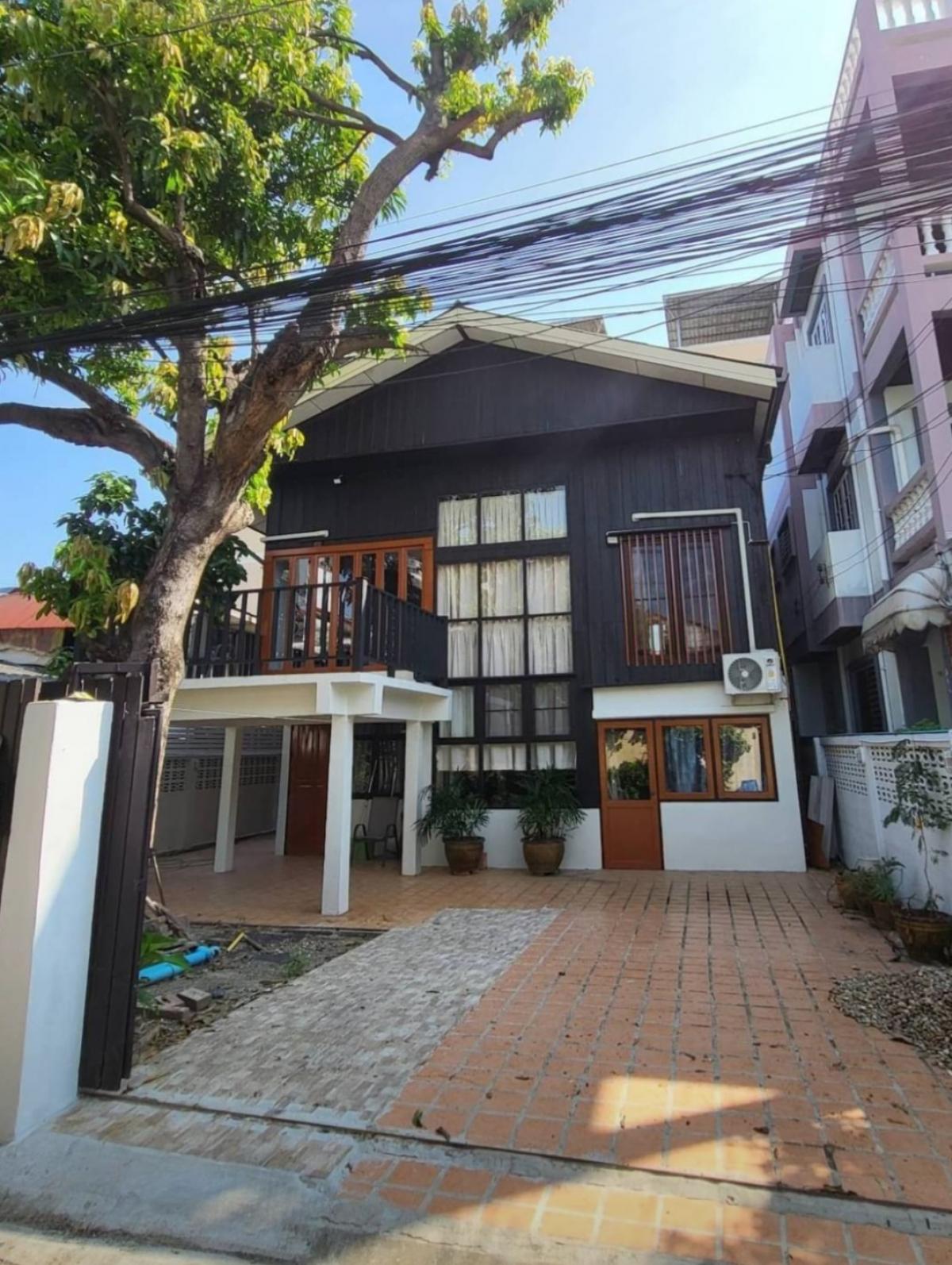 ให้เช่าบ้านรัชดา ห้วยขวาง : House for rent Sutthisan area