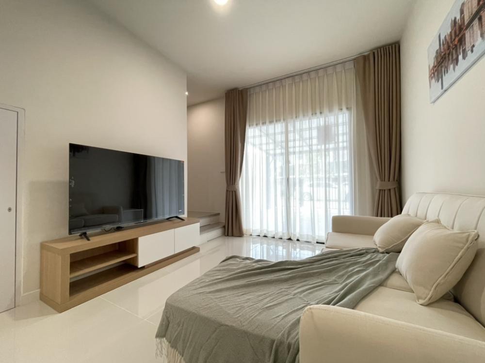 ให้เช่าทาวน์เฮ้าส์/ทาวน์โฮมบางนา แบริ่ง ลาซาล : LTH11233–Town Home FOR RENT at Altitude kraf Bangna 2 Beds 2 Baths 22.5 Sqw. Near BTS Yellow Line ONLY 28K/Month