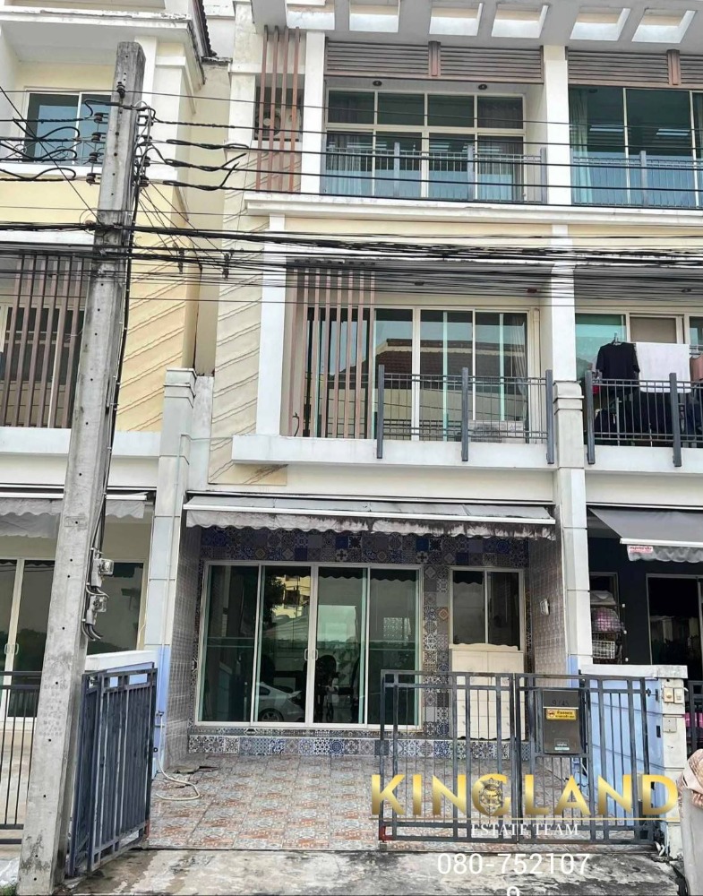 For RentTownhouseKaset Nawamin,Ladplakao : #For rent, 3-storey townhouse, 3 bedrooms, 3 bathrooms, beautifully decorated, ready to move in, Klang Muang Village, Urbanian, Kaset Nawamin, Soi Laplakao 79, rental price 30,000 baht/month