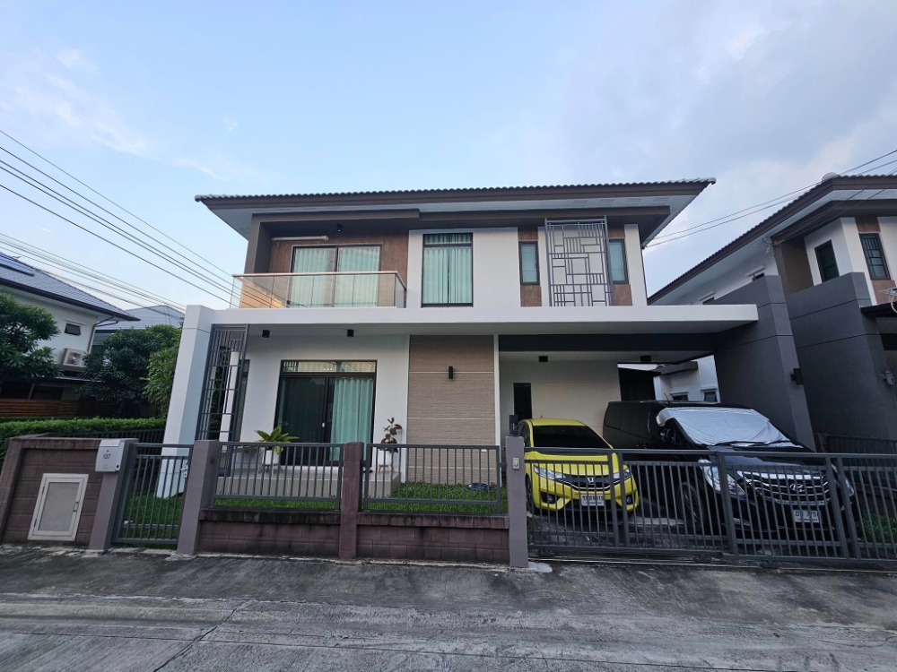 ให้เช่าบ้านเสรีไทย-นิด้า : 🔴𝟱𝟱,𝟬𝟬𝟬฿🔴🏘🏠 บ้านเดี่ยว เอชเคป ซีรีน บางนา-สุขาภิบาล 2 ✅ บ้านสวย ทำเลดี 🎉🎉 ยินดีบริการ🙏สนใจทัก 𝙇𝙄𝙉𝙀 มานะคะ (ตอบไวมาก):​📱 รหัสทรัพย์​ 6711-2205 📱: ไอดีไลน์:@bbcondo88