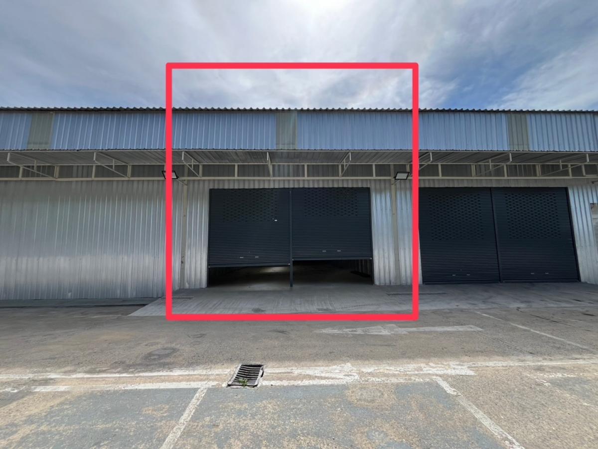 For RentWarehouseMin Buri, Romklao : For rent: Warehouse, Store, Logistics, size 231 square meters, Soi Ram Intra 109 (Phraya Suren), Min Buri, Bangkok 10510