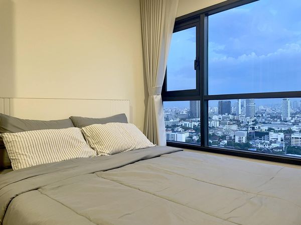 For RentCondoLadprao, Central Ladprao : Rent The line vibe 1 bedroom 1 bathroom 37 Sqm. Beautiful room, new room, ready to move in, near BTS Ha Yaek Lat Phrao