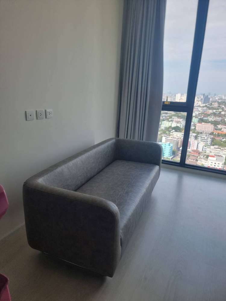 For RentCondoKasetsart, Ratchayothin : 📌Ready to move in Condo  Mazarine Ratchayothin   📌 Line : @jhrrealestate