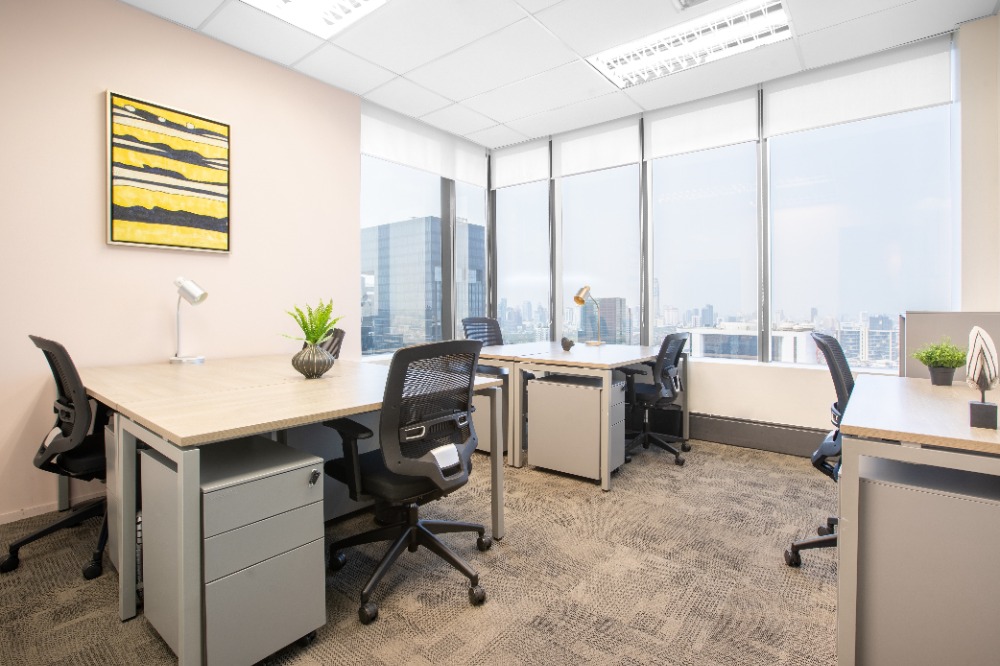 ให้เช่าสำนักงานรัชดา ห้วยขวาง : Book open plan office space for businesses of all sizes in Regus The Ninth Tower