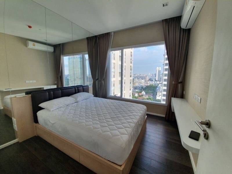 For RentCondoLadprao, Central Ladprao : For rent 2 bedrooms The saints residents (The Saint Residence) 53 sq m. 2 bedrooms 1 bathroom 20th floor Building B Price 30,000 baht