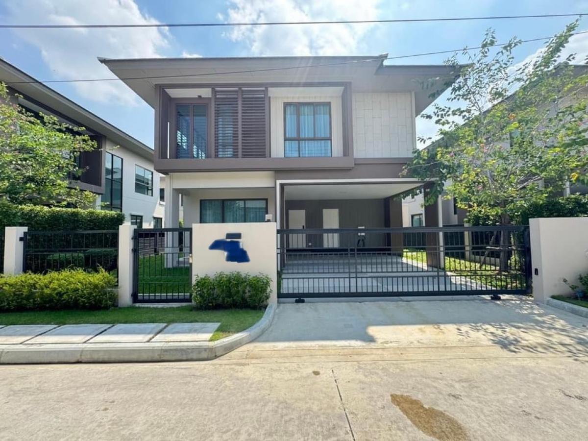 For RentHousePattanakan, Srinakarin : 📢👇 Brand new single house at Burasiri Krungthep Kreetha, corner unit, good compound , near Brighton College , Wellington College, easily traveling through many routes