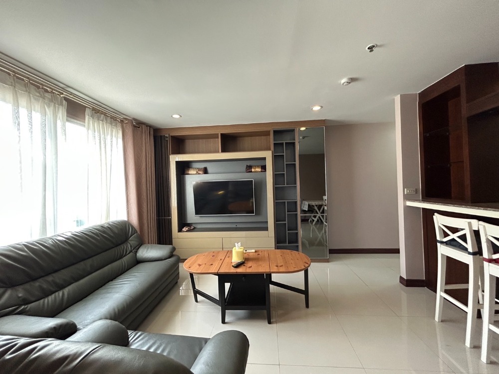 For RentCondoRatchadapisek, Huaikwang, Suttisan : Condo for rent, Ratchada Orchid, 75 sq m., 2 bedrooms, 1 bathroom, 17th floor