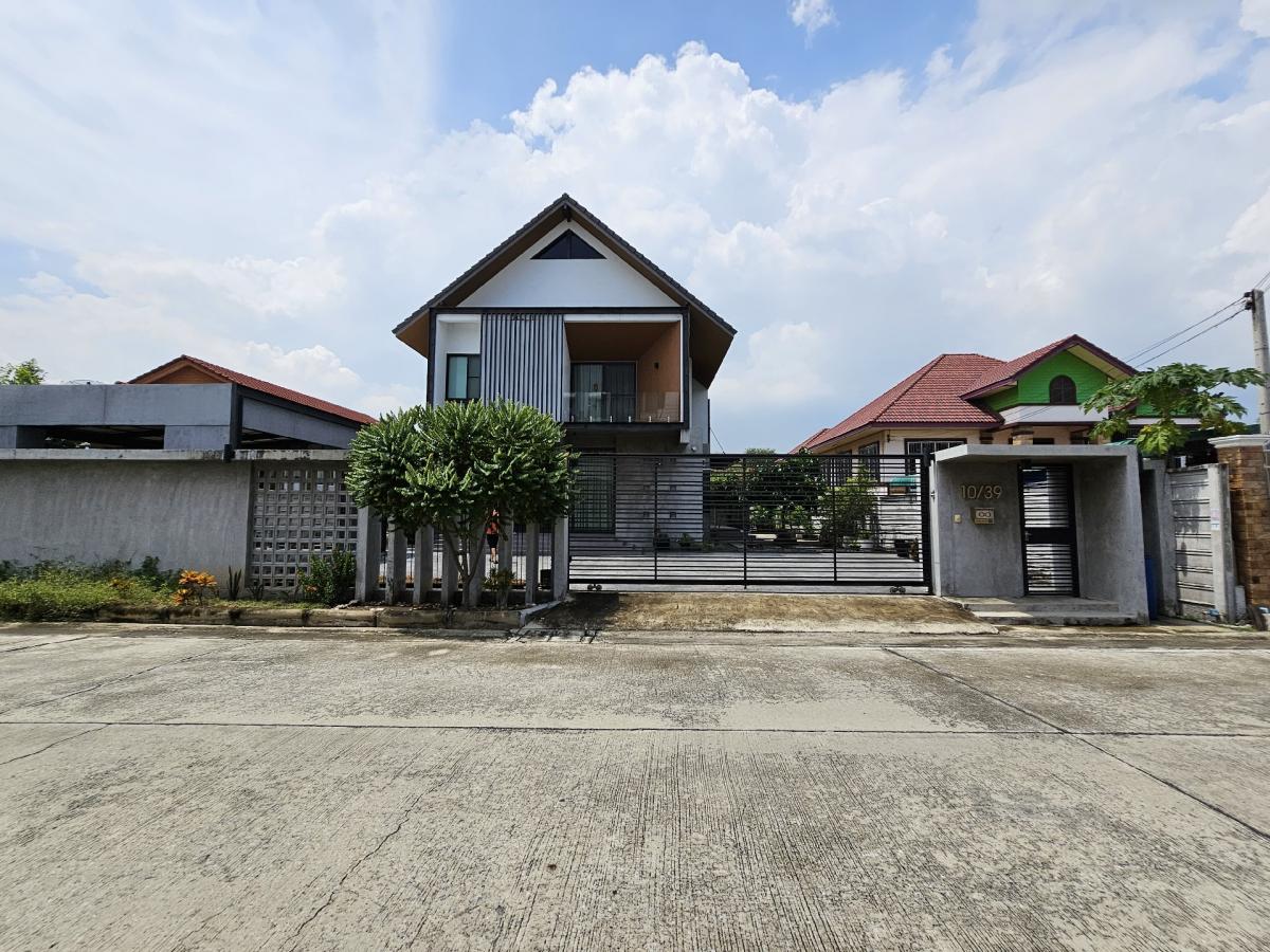 For SaleHouseSamut Prakan,Samrong : 2-storey self-built detached house, Wat Si Warin Noi Road, Si Sa Chorakhe Noi Subdistrict, Bang Sao Thong District, Samut Prakan 10540