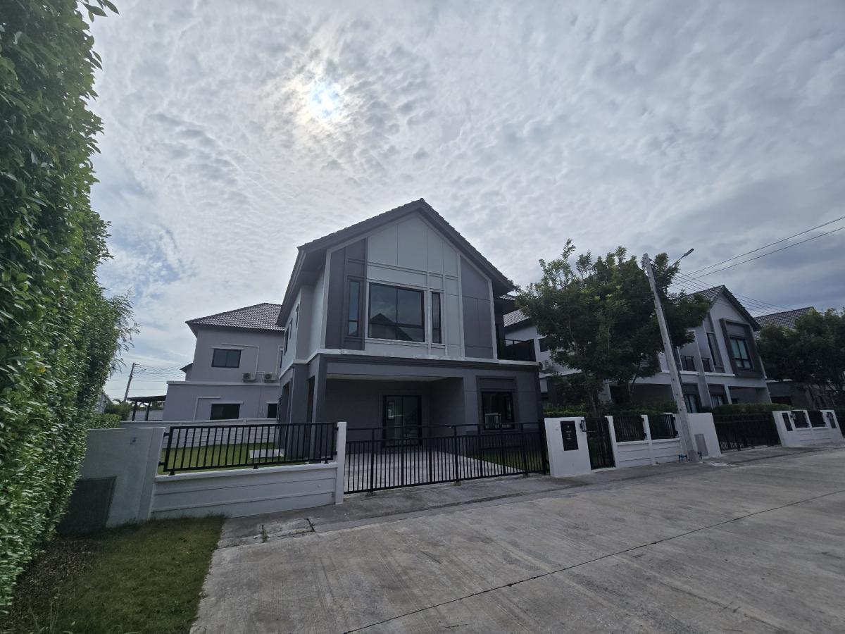 For SaleHouseRayong : 🔥Urgent sale, 2-storey single house, English style 🇬🇧(corner plot)*Britannia Rayong Project* >>> On Bypass Road 36