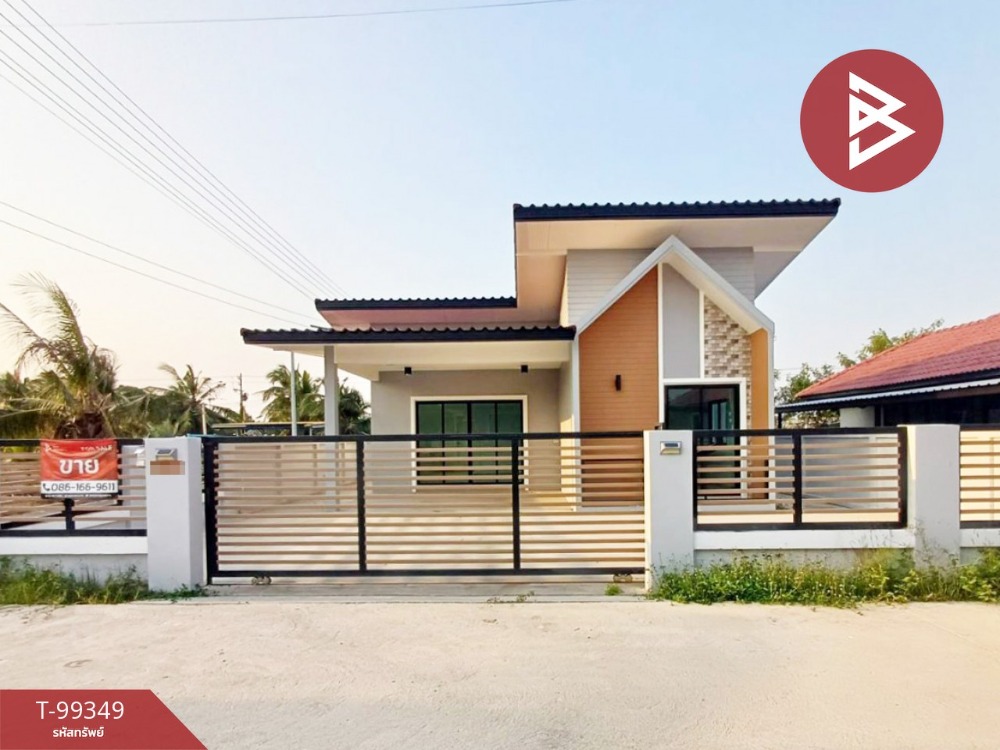 For SaleHouseSamut Songkhram : Single house for sale, corner unit, area 60.5 square wah, Lat Yai, Samut Songkhram