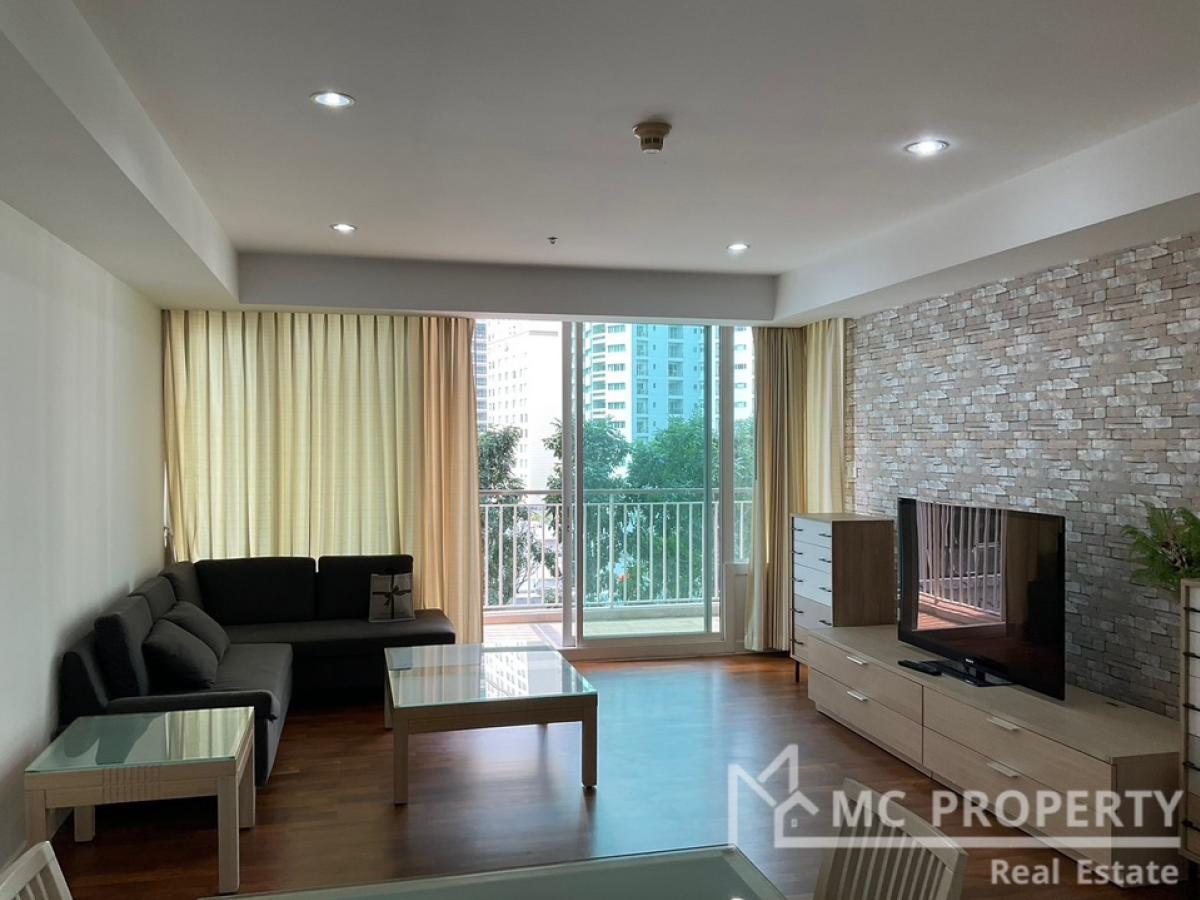 For RentCondoSukhumvit, Asoke, Thonglor : Baan Siri 24 3 bedroom 145sqm  for rent only 75,000 please contact 0816878954