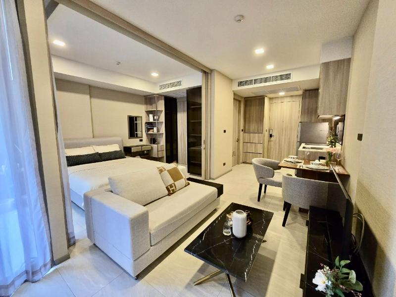 For SaleCondoSukhumvit, Asoke, Thonglor : Condo For Sale FYNN Sukhumvit 31 1 Bedroom 1 Bathroom 37 sqm