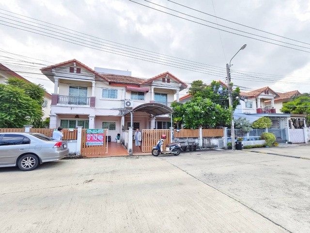 For SaleHouseBang kae, Phetkasem : Beautiful semi-detached house, ready to move in, Nirasiri Village, Phetkasem 69, price you wouldn't expect #Phetkasem