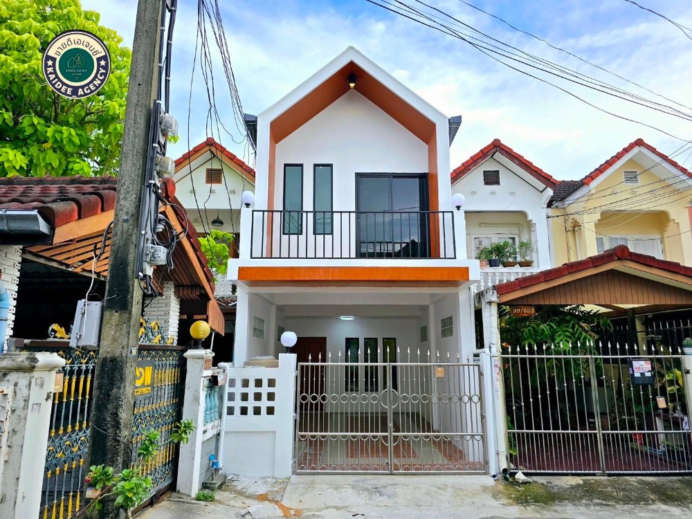 For SaleTownhouseNawamin, Ramindra : For sale: 2-storey townhouse, Lert Ubon Village, Ram Intra, Watcharapol Intersection, Rom Mit Phatthana, Tha Raeng, Bang Khen, Central Ram Intra, Chatuchak, Pink Line, Km.6