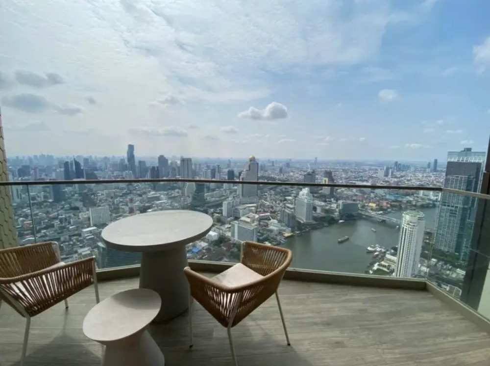 ให้เช่าคอนโดวงเวียนใหญ่ เจริญนคร : Luxury Penthouse in Charoen Nakhon