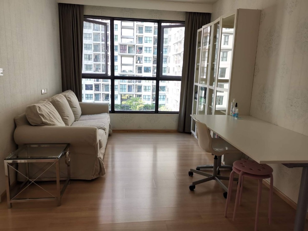 For RentCondoChaengwatana, Muangthong : Condo for rent The Base Chaengwattana ready to move in immediately!