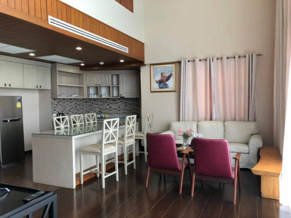 ขายคอนโดปากช่อง เขาใหญ่ : 📢👇Relax among the mountains with beautiful weather year-round, just a short distance from Bangkok. This 3-bedroom duplex offers open, expansive views