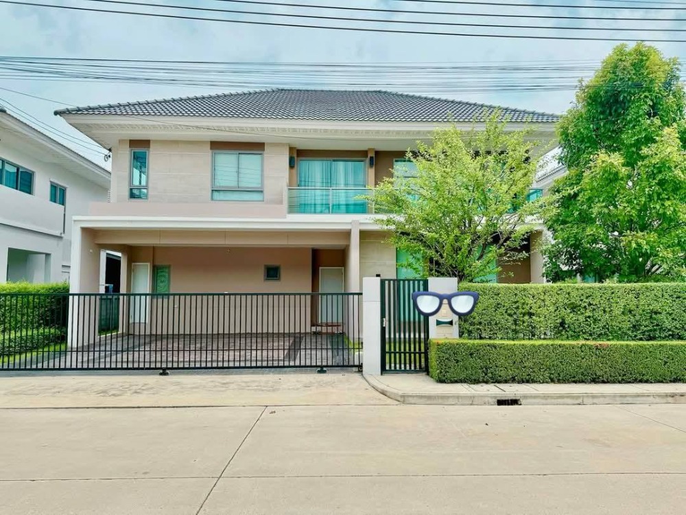 ขายบ้านพัฒนาการ ศรีนครินทร์ : Single house 4 bedrooms 1 Maidroom for sell