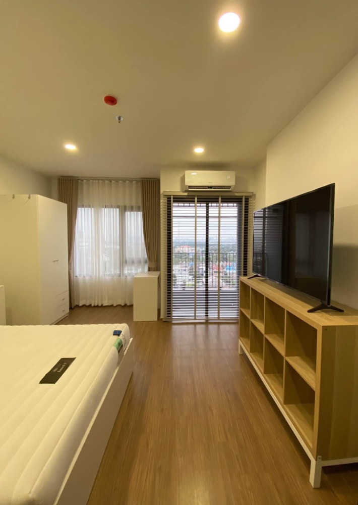 For RentCondoBang kae, Phetkasem : The Livin Petchkasem 37 / 24 sq m. Building B, Floor 12A