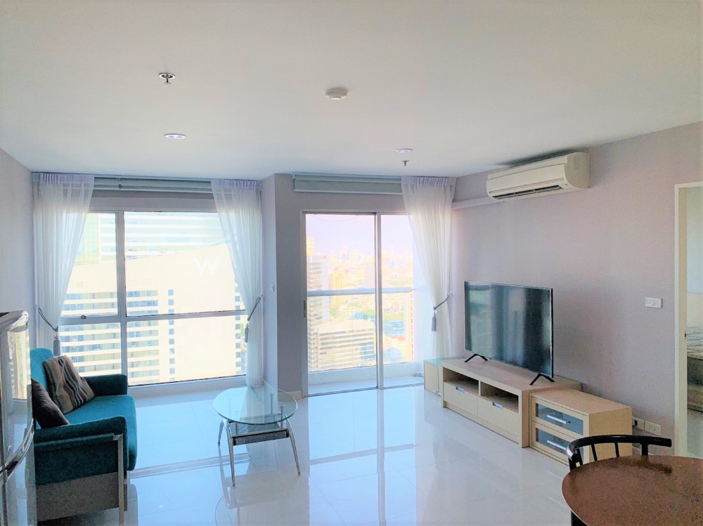 ให้เช่าคอนโดสีลม ศาลาแดง บางรัก : Silom Suite Room for Rent (Sathorn 12)