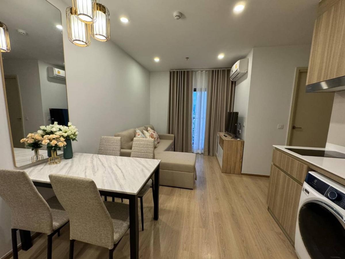 For RentCondoKhlongtoei, Kluaynamthai : For rent Life asoke rama4 2 bedrooms, 1 bathroom, brand new room, ready to move in, high floor, beautiful room