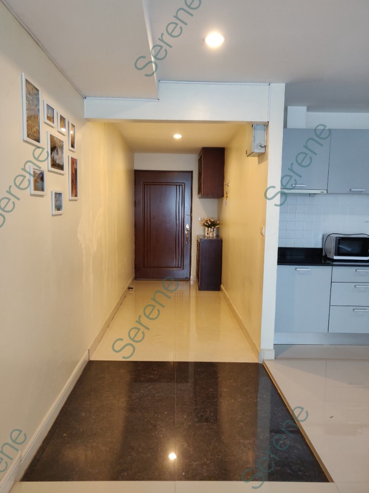 For RentCondoPattanakan, Srinakarin : 🎉Condo for rent near MRT Sri Kreetha Station, fully furnished, ready to move in, make an appointment to view the room now.