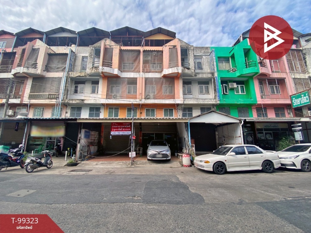 For SaleShophousePathum Thani,Rangsit, Thammasat : For sale: 2 commercial buildings, Thanyapruek Village, Thanyaburi, Pathum Thani