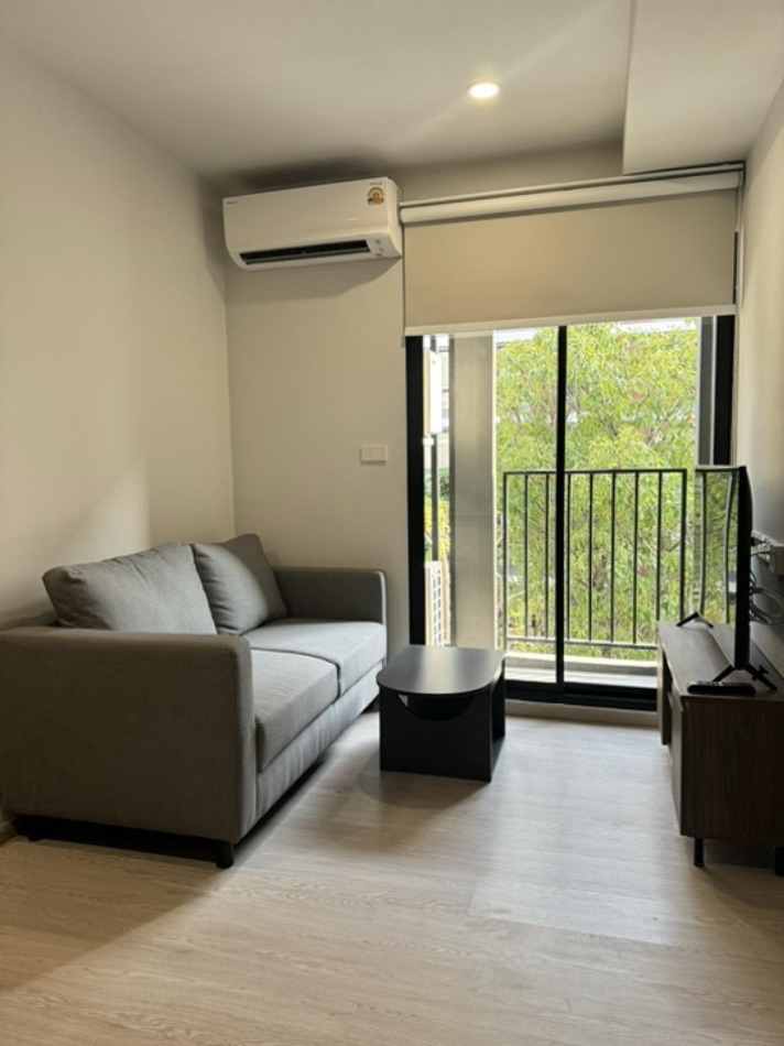 For RentCondoPathum Thani,Rangsit, Thammasat : Condo For Rent | 2 Bedrooms 1 Bathroom Garden View “Nue Core Khu Khot Station” 35 Sq.m. Near BTS Khu Khot