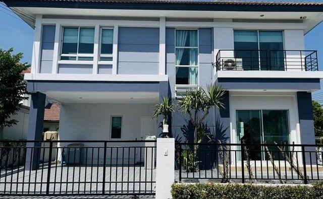 For RentHousePathum Thani,Rangsit, Thammasat : RH1211 House for rent, Life Bangkok Boulevard, Rangsit, on Rangsit-Nakhon Nayok Road, with complete furniture and electrical appliances.