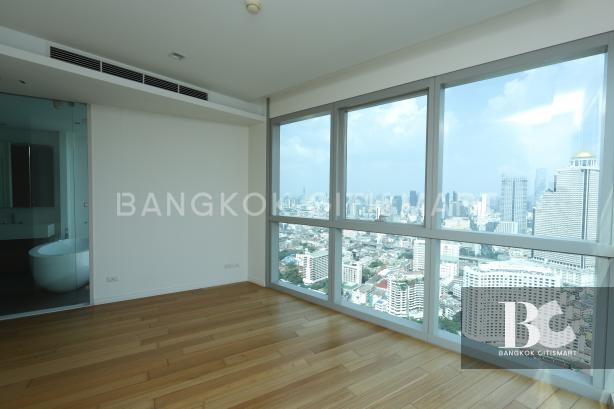 For SaleCondoWongwianyai, Charoennakor : 🔥🔥 HOT 🔥🔥 3 large bedrooms, great price ++ THE RIVER 188.44 sq.m. Beautiful location, good price, stock for sale in every project in Bangkok. 📲 LINE : multi.property / TEL : 096-692-2245