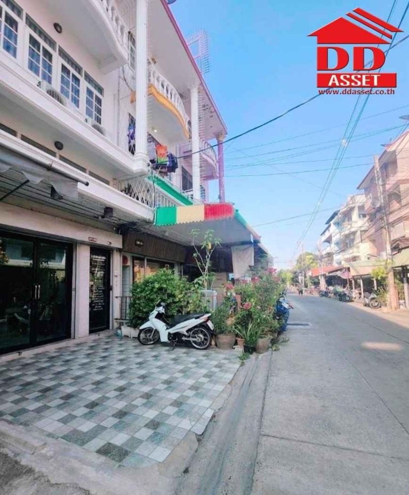 For SaleHotel&Apartment BusinessPinklao, Charansanitwong : Hostel for sale with business, Soi Charan 33, near MRT Sam Yaek Fai Chai station, only 100 meters, code: T8098