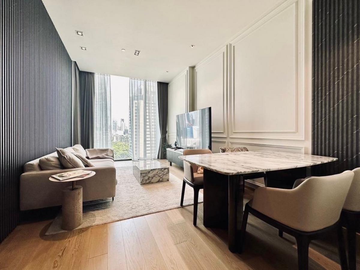 ให้เช่าคอนโดวิทยุ ชิดลม หลังสวน : ✨Prime Location : 👑28 Chidlom Luxury Condo For Rent ✨ 2Bedrooms