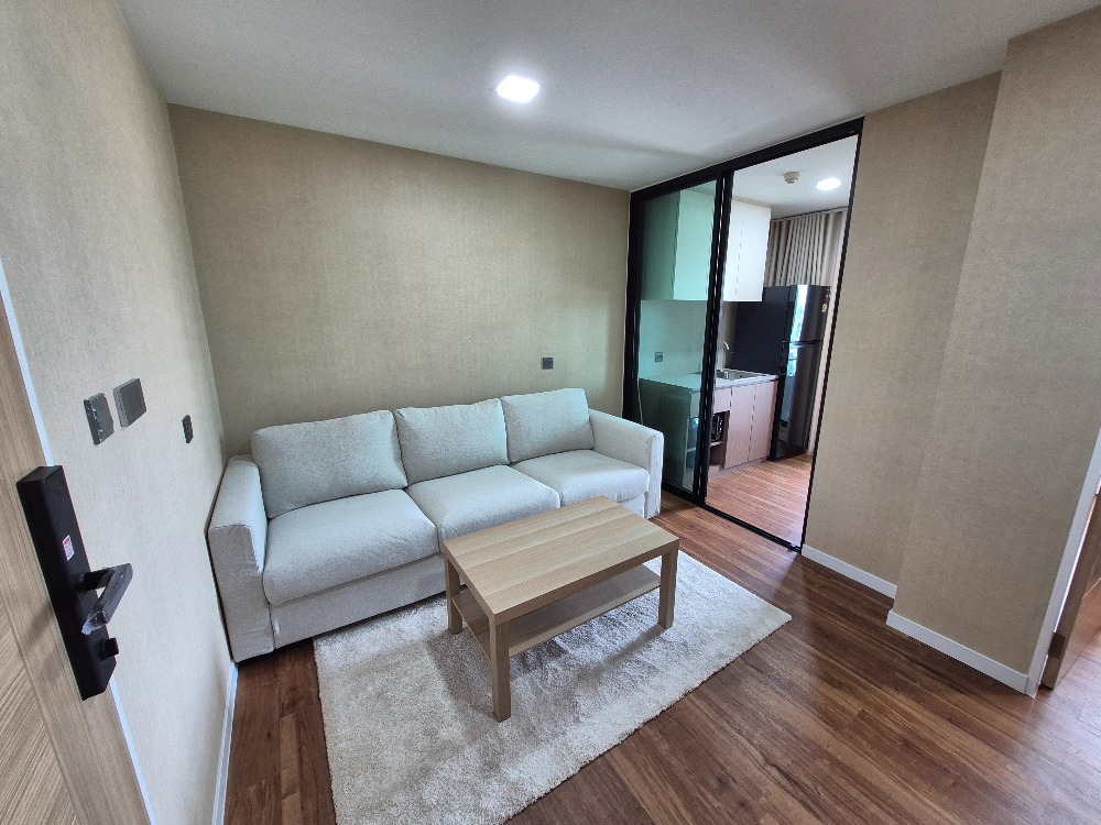 For SaleCondoNawamin, Ramindra : For sale⭐H2 GLO Condo⭐Condo Ram Intra 21⭐30 sq m.⭐Next to BTS Lat Phrao⭐Newly decorated throughout the room