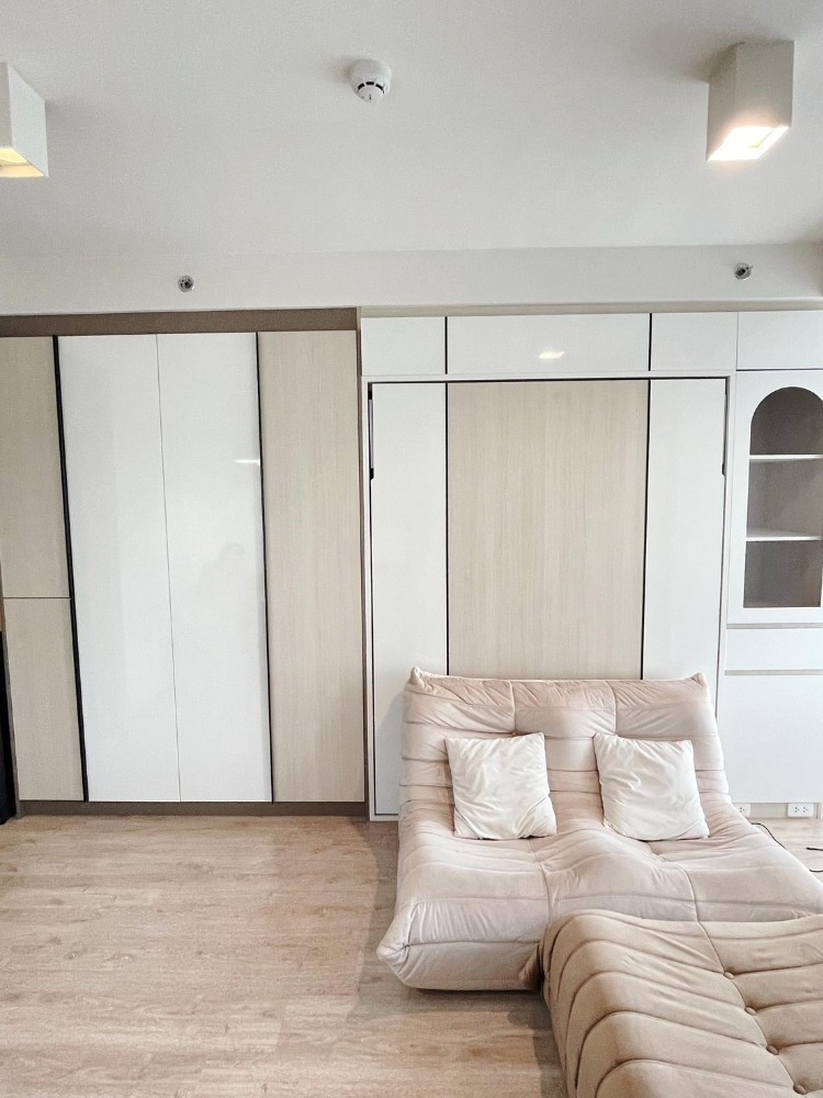 For SaleCondoWongwianyai, Charoennakor : Selling at a loss!! Ideo sathorn wongwianyai, ready to move in, high floor 20+, beautiful view, not blocked by BTS Wongwian Yai