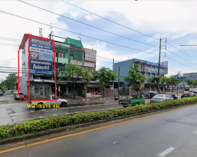 For RentShop HouseSeri Thai, Ramkhamhaeng Nida : For rent, 3-storey commercial building, 180 sq.m., corner of Soi Seri Thai 20/2, on Seri Thai Road