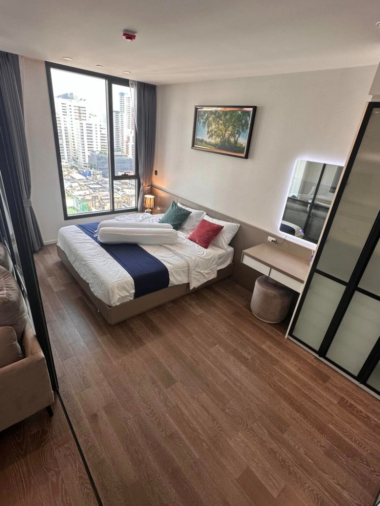 For RentCondoSukhumvit, Asoke, Thonglor : Condo for rent MUNIQ Sukhumvit 23, prime location in the heart of Asoke, next to BTS Asoke and MRT Sukhumvit.