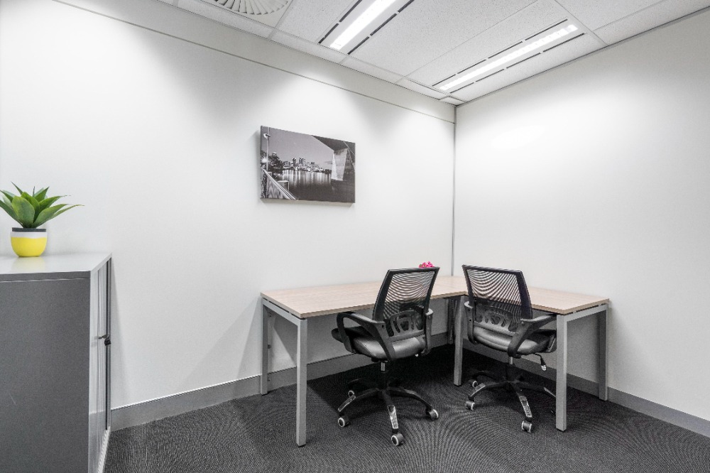 For RentOfficeSukhumvit, Asoke, Thonglor : All-inclusive access to office in Regus Bhiraj Tower