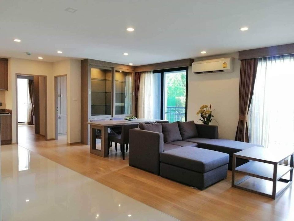 ให้เช่าคอนโดสุขุมวิท อโศก ทองหล่อ : ART@THONG LO 25 : 220 Sqm, 3BR/3BA with 1 small office. Call 098-654-2399