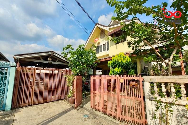 For SaleHouseRatchadapisek, Huaikwang, Suttisan : For sale: 2-storey detached house, 67 square wah, Porwattana Village, Soi Ratchadaphisek 42, Intersection 13, Ratchadaphisek Road